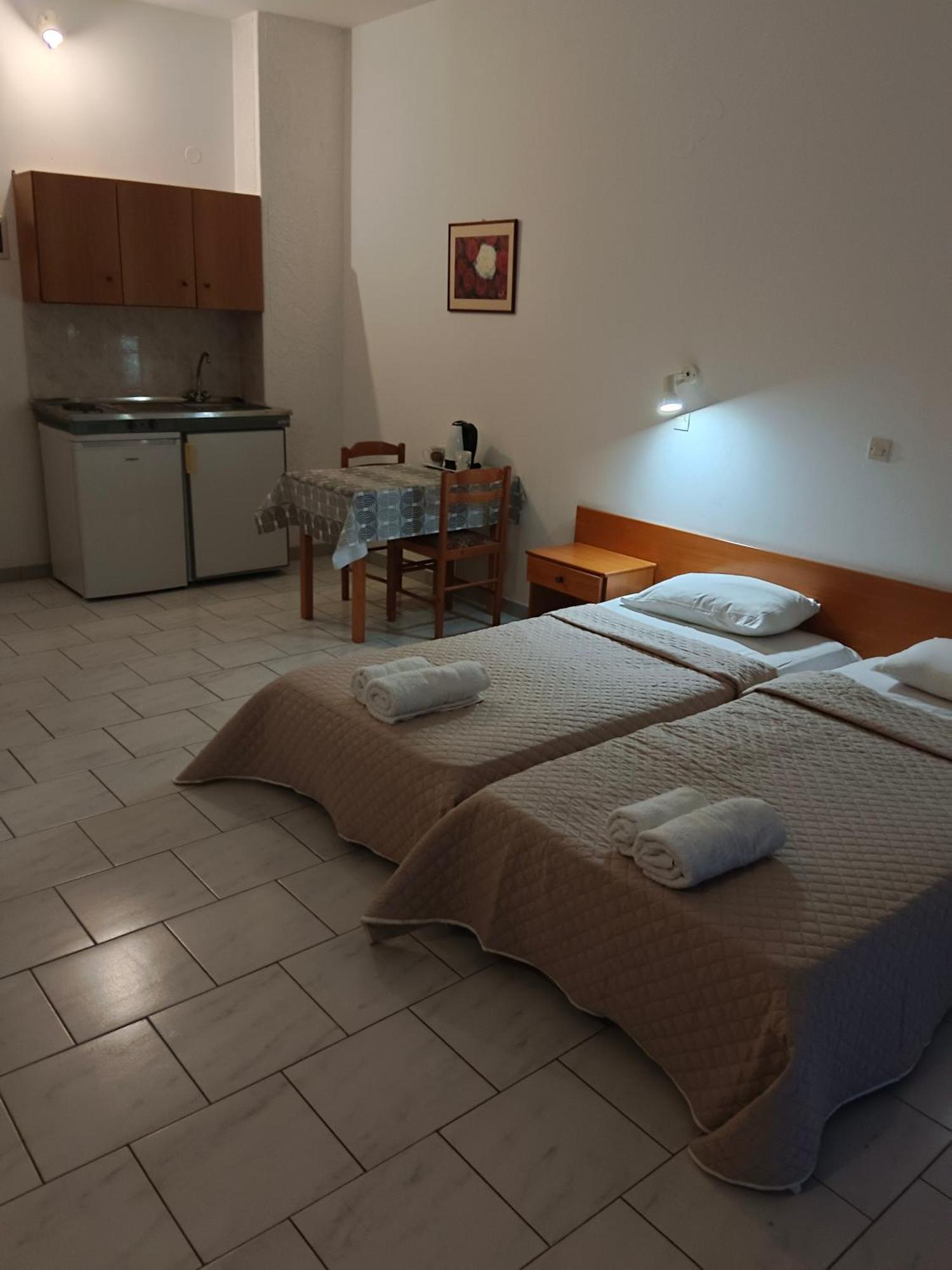 Pyrgos Hotel Apartments Kremasti  Luaran gambar